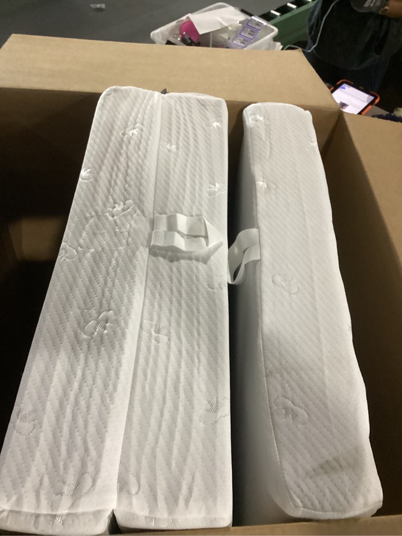 Condition photo showing Good Condition for novilla foldable mattress, single size comfort foam trifold mattress with cloud design cover, 4 inch folding mattress for back pain relief, suitable for camping, rv travel, 75"x25"x4" white single