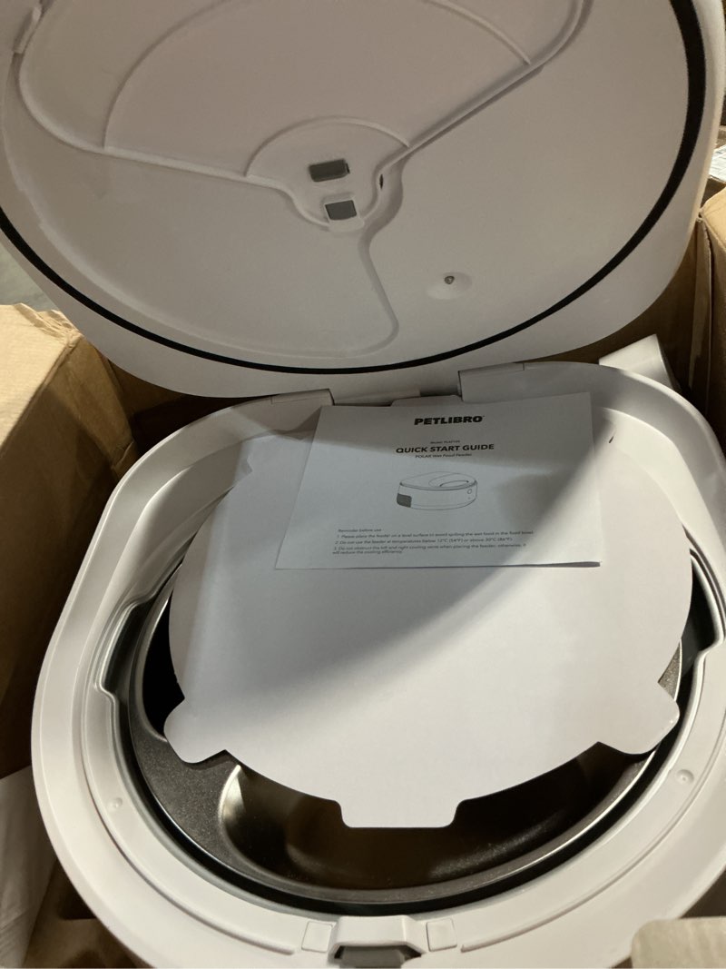 Condition photo showing New/Like New for petlibro automatic cat feeder wet food with stainless steel bowl, refrigerated auto cat feeder with semiconductor cooling, 3 fresh meals for 3 days, app-controlled pet food dispenser, easy to clean white feeder