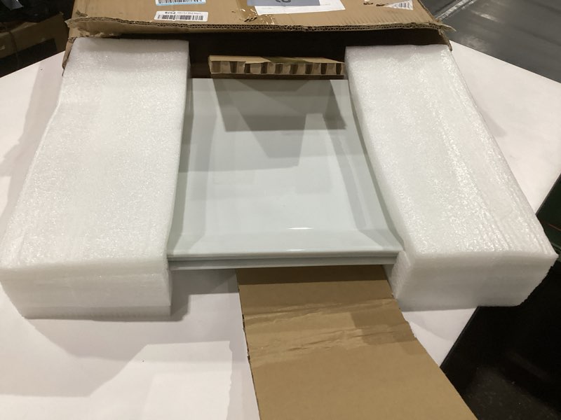 Condition photo showing New/Like New for 18" x 12" large serving platters set of 2, porcelain heavy-duty large serving trays, white rectangular plates for turkey, food, fruit, party, wedding, christmas, chip and scratch resistant