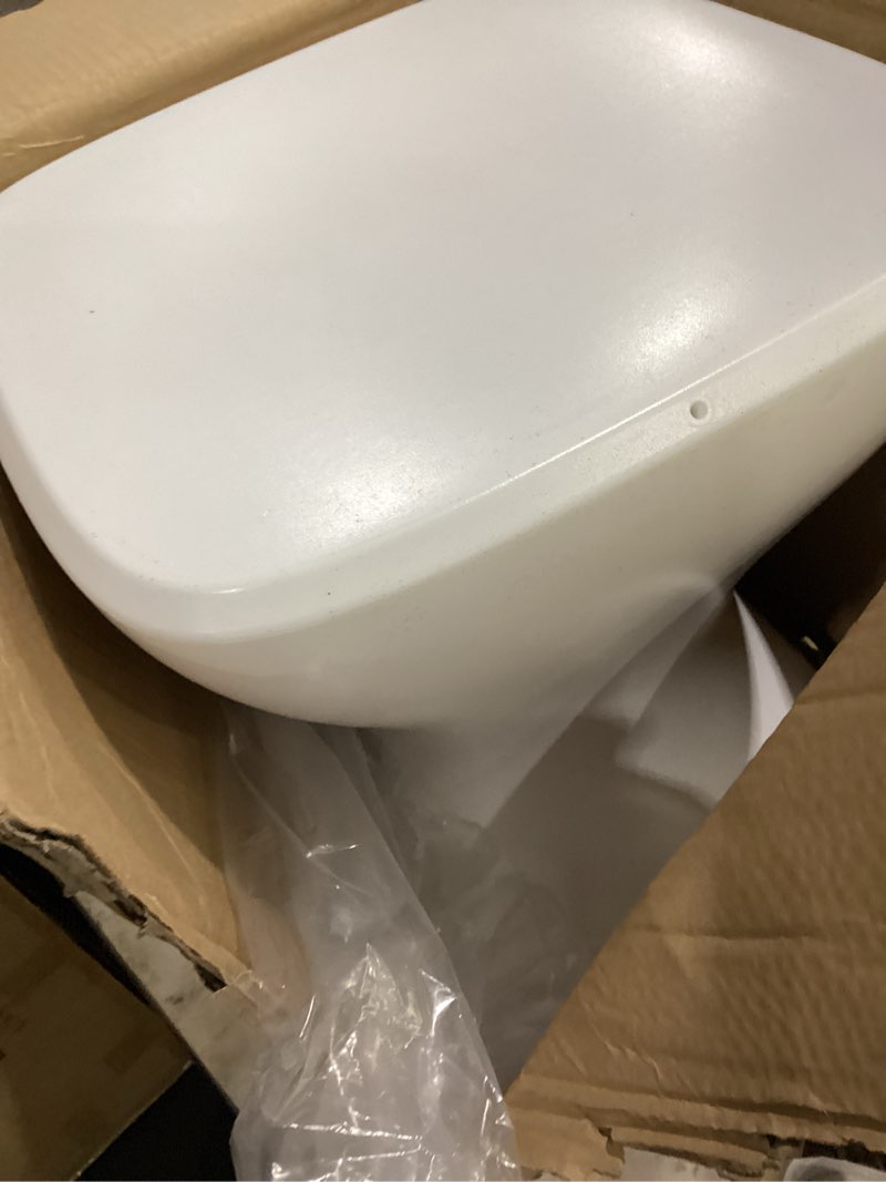 Condition photo showing Good Condition for 18" pool stool for underwater, pre-weighted no-assembly in-pool bar stool, adjustable feet, vinyl-safe for underwater seating, swim up chair for shallow sun shelf (1 pack)