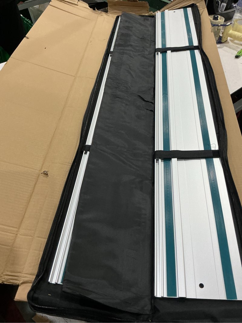 Condition photo showing Good Condition for makita e-05670 premium padded protective guide rail bag for guide rails up to 39\"