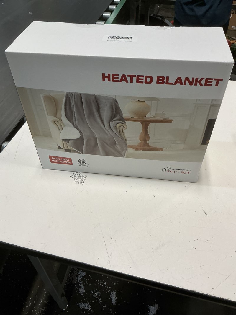 Condition photo showing New/Like New for electric blanket queen, 84"x90" heated blanket with dual control, over-heat protection, 10 heating levels &1-8 hour 5 time settings, auto-off, flannel & sherpa blanket fast heating, etl certification blue 84‘’x90‘’