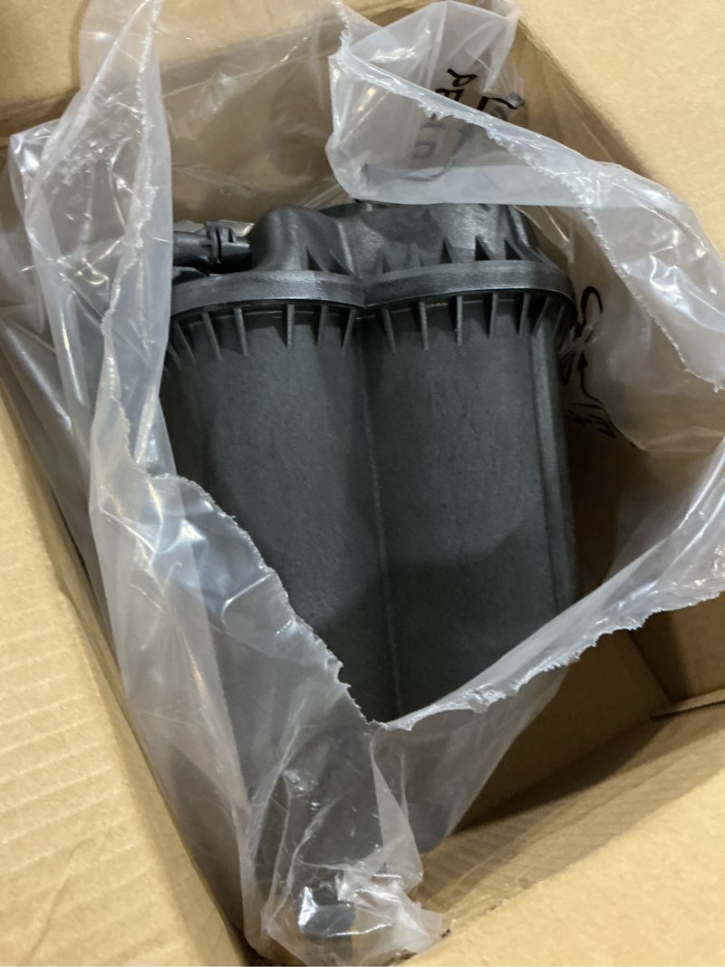 Condition photo showing New/Like New for yhtauto engine coolant recovery overflow reservoir expansion tank w/o pressurized cap & sensor for bmw e70 f85 f15 x5 f16 f86 e71 e72 x6 replace for# 17137647290