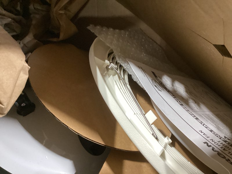 Condition photo showing Good Condition for broan-nutone 750 round fan and light combo for bathroom and home, white grille with glass lens, 100-watts, 3.5 sones, 100 cfm
