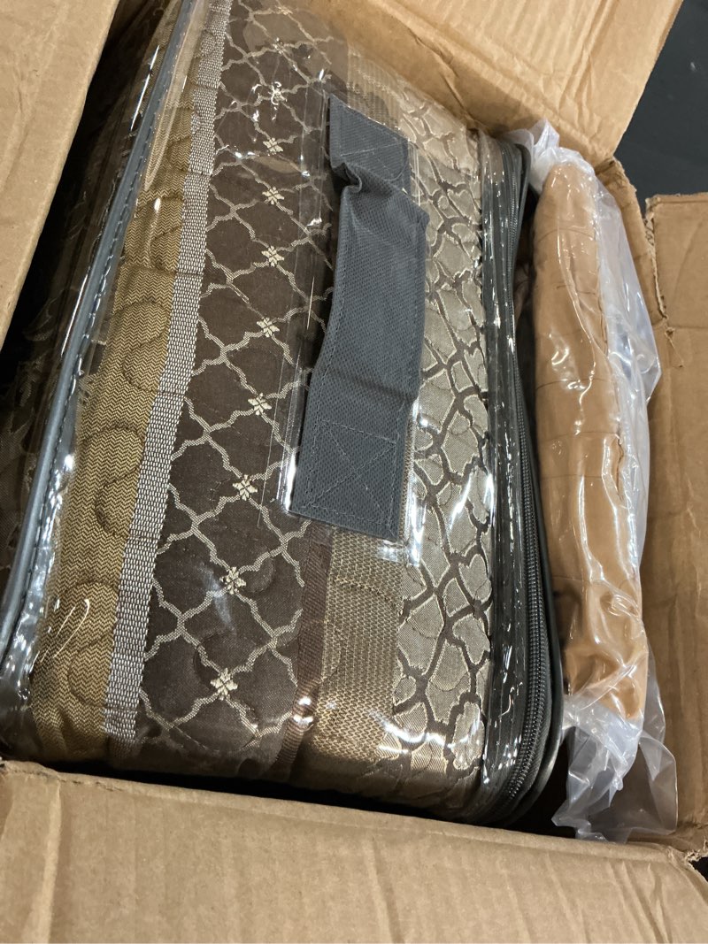 Condition photo showing New/Like New for madison park bellagio reversible quilted bedspread set, solid reverse summer breathable, lightweight all season bedding layer, matching shams, bedspread king(120"x118"), brown 5 piece brown/gold oversized king