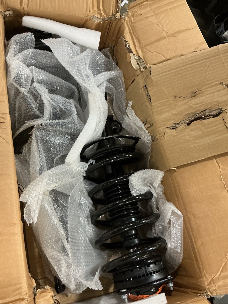 Condition photo showing New/Like New for struts (specs unknown)