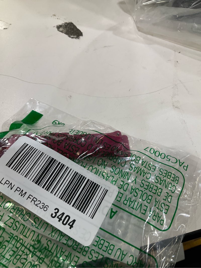 Condition photo showing As Is for Anrir Silicone Band for Garmin Vivoactive 4S, Vivomove 3S 39mm, Venu 2S, Forerunner 255s - 18mm, Fos