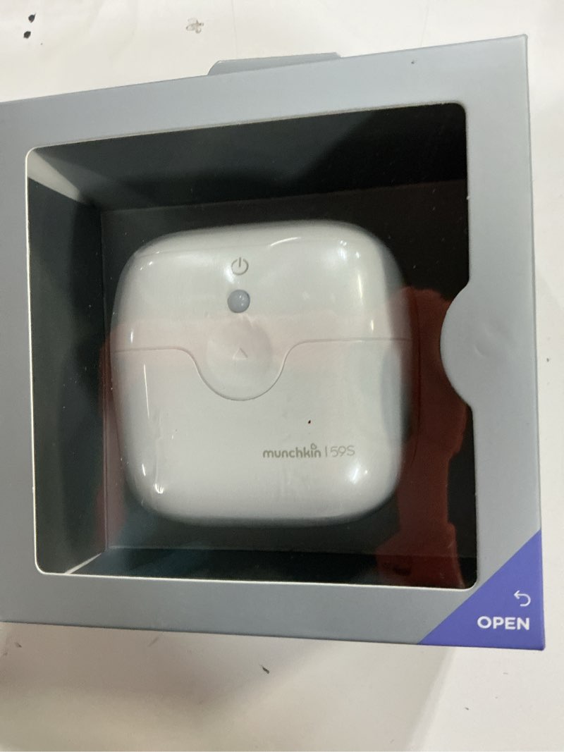Condition photo showing Good Condition for Munchkin Portable UV-C Cleaner for Pacifiers, Teethers and More, White