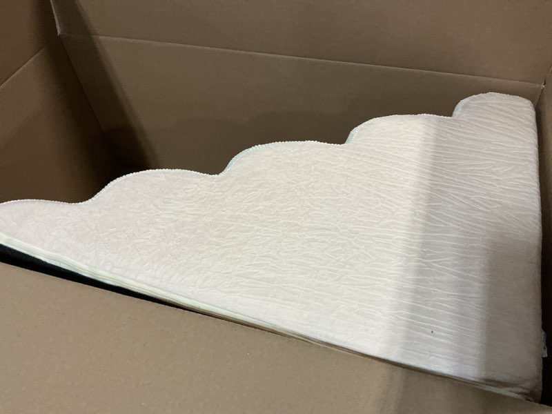 Condition photo showing Good Condition for Pet Stairs, Dog Stairs for Small Dogs, Dogs Steps, 5-Step Curved Dog Ramp for Bed, Couch, Sofa, Car and Chairs, Non-Slip Bottom Design, Cat Scratching Board, High Density Foam Portable Pet Step, Beige Beige 5 5-Step 22.6"H