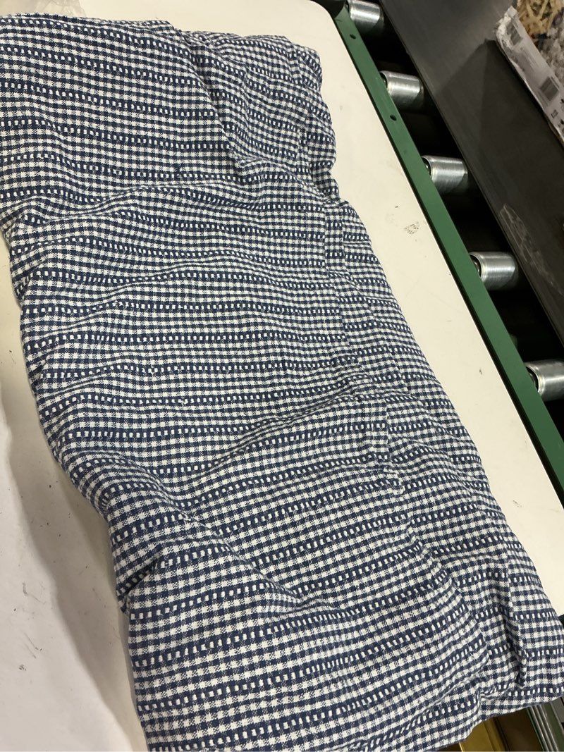 Condition photo showing Good Condition for Polyester Water Repellent Outdoor Fabric , Sports Wear