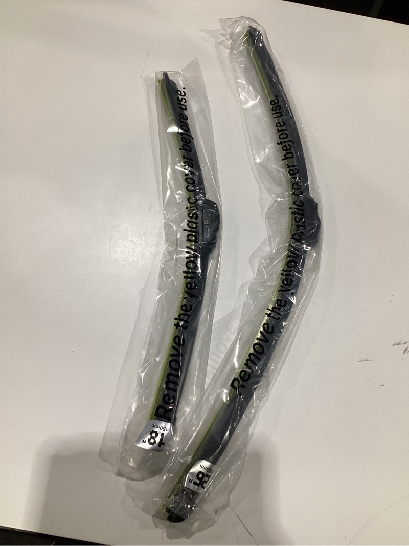 Condition photo showing Good Condition for MOTIUM OEM QUALITY Premium All-Season Windshield Wiper Blades (26"+18" pair for front windshield)