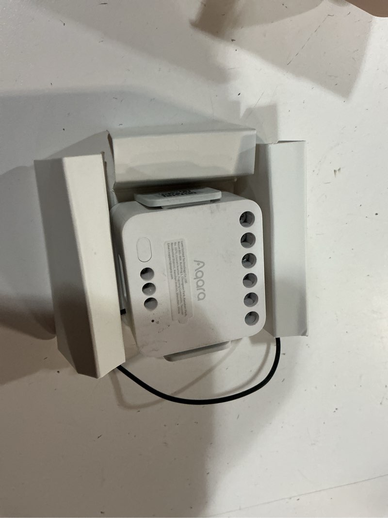 Condition photo showing Good Condition for aqara dual relay module t2,smart relay switch dry contact mode for garage doors and boilers,light switch roller shade switch,supports homekit and alexa,requires a neutral line and aqara zigbee 3.0 hub