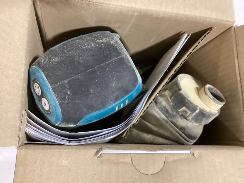 Condition photo showing As Is for Makita XOB01Z 18V LXT® Lithium-Ion Cordless 5" Random Orbit Sander, Tool Only