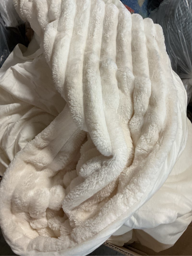 Condition photo showing As Is for BEDELITE Fleece King Comforter Set -Super Soft & Warm Fluffy Cream White Bedding, Luxury Fuzzy Heavy Bed Set for Winter with 2 Pillow Cases Cream White King