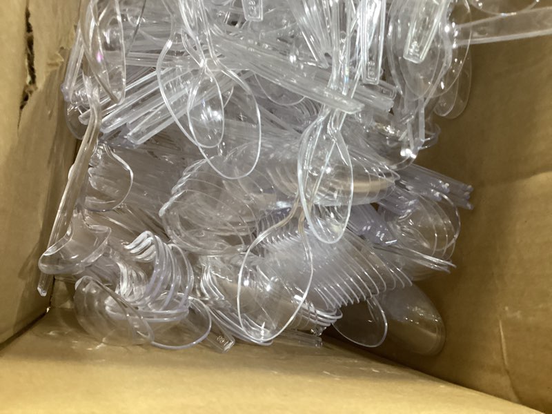 Condition photo showing Good Condition for member mark premium clear plastic spoons, full length heavyweight, 300 count