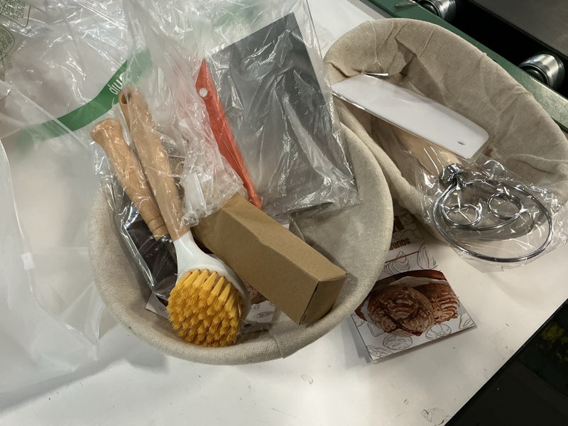 Condition photo showing Good Condition for Sourdough Proofing Basket Gift Set, 9" Round and 10" Oval Banneton Bread Baking Supplies, Sourdough Baskets with Bread Lame, Danish Whish, Bowl Scraper, Sourdough Scraper, and Linen Liner 9-Piece Kit