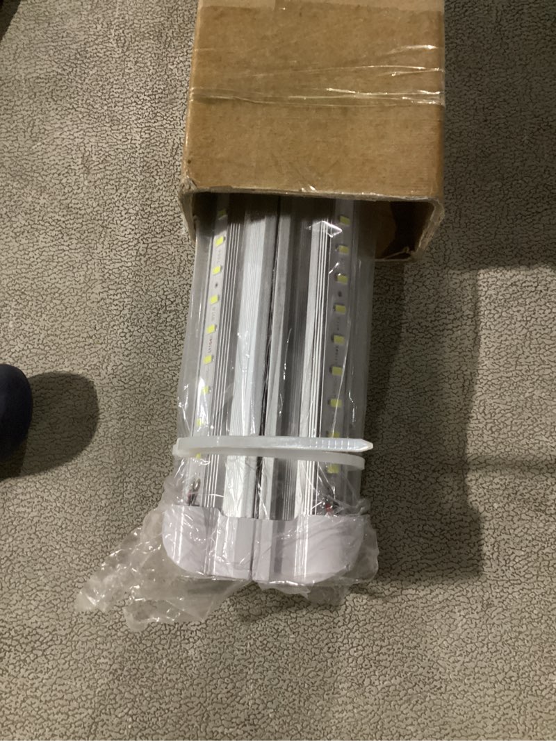 Condition photo showing Good Condition for 4ft led shop light, 50w 7500lm 6000k/white super bright, t8 integrated tube light fixture, plug and play, linkable for room, garage, workbench, under cabinet (2 pack) 4ft-2pack-6000k