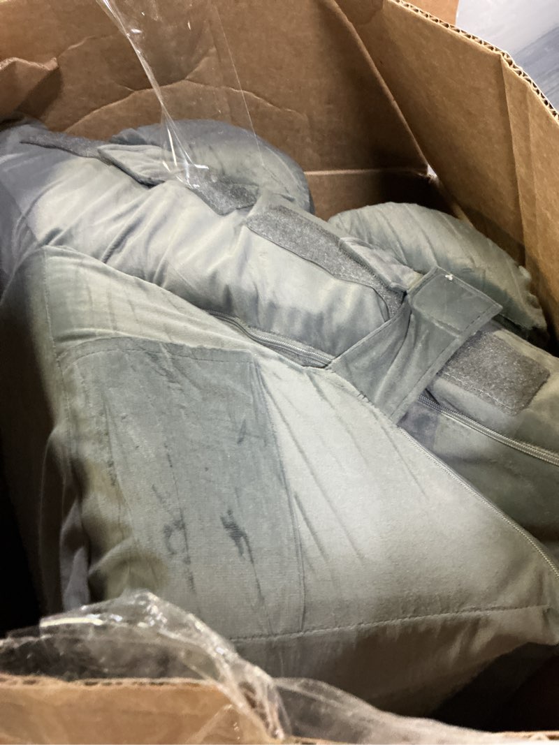 Condition photo showing Good Condition for Bedluxe Adjustable 4pcs Bed Wedge Pillow Set, Memory Foam Wedge Pillows Post Surgery for Back, Neck, Leg Pain Relief, Pillow Wedge for Sleeping, Sitting up in Bed, Acid Reflux and GERD, Velvet Velvet Adjustable 9&12 Inch + 2 Head Pillow