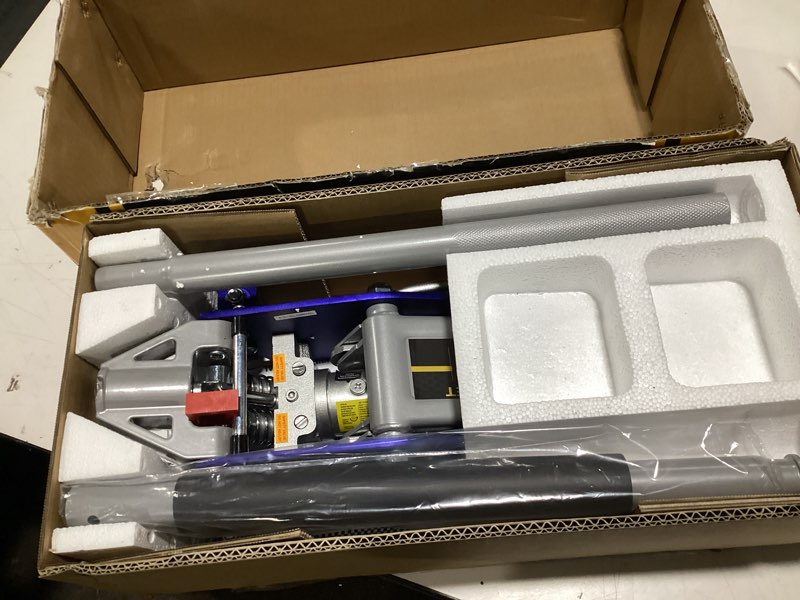 Condition photo showing Good Condition for YELLOW JACKET Floor Jack 1.5 Ton Hydraulic Low Profile Aluminum and Steel Car Jack Lightweight Service Jack with Quick Lift Dual Pump, 3300 lbs Capacity Aluminum & Steel 1.5T low profile dual pump