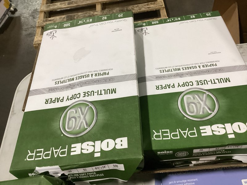 Condition photo showing As Is for possibly incomplete … boise x-9 multi-use printer & copy paper, 10 reams, white, legal (8.5in x 14in), 5000 sheets per case, 20 lb, 92 brightness