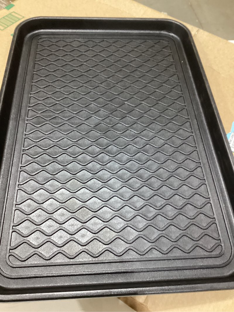 Condition photo showing Good Condition for All-Weather Indoor/Outdoor Boot Tray - Weather-Resistant Hard Plastic Shoe Mat with Raised Edge for Entryways, Decks, and Patios by Stalwart (Black) MEDIUM