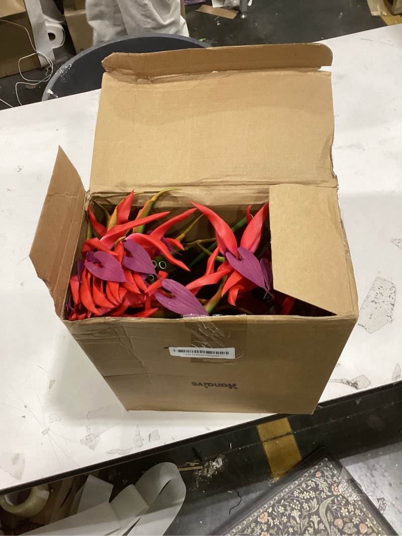 Condition photo showing Good Condition for Hanaive 20 Pcs Bird of Paradise Artificial Plant 24 Inches Hawaiian Tropical Flowers Fake Rubber Strelitzia Faux Flowers Bouquet for Home Garden Office Wedding Indoor Outside Party Decor DIY (Pink) Pink 20