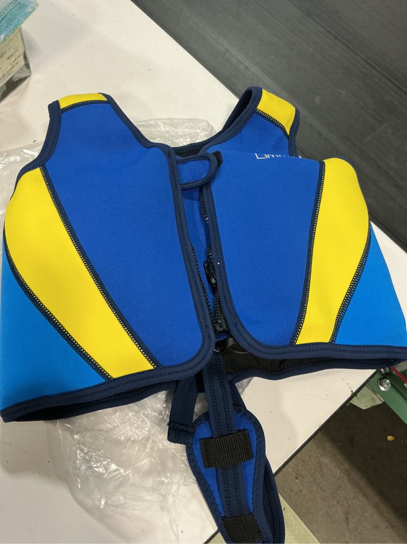Condition photo showing Good Condition for limmys swim vest for toddlers & kids - adjustable buoyancy swimming aid, ce safety certified, award-winning parent-approved design, soft neoprene comfort, secure durable design, carry bag included chest 24–25.6" (4–7 yrs) royal blue