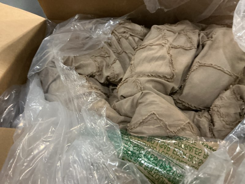 Condition photo showing As Is for andency taupe tufted comforter set full(79x90inch), 3 pieces(1 boho comforter, 2 pillowcases) textured farmhouse bed, soft down alternative geometric bedding set 06 - taupe full (79"x90")
