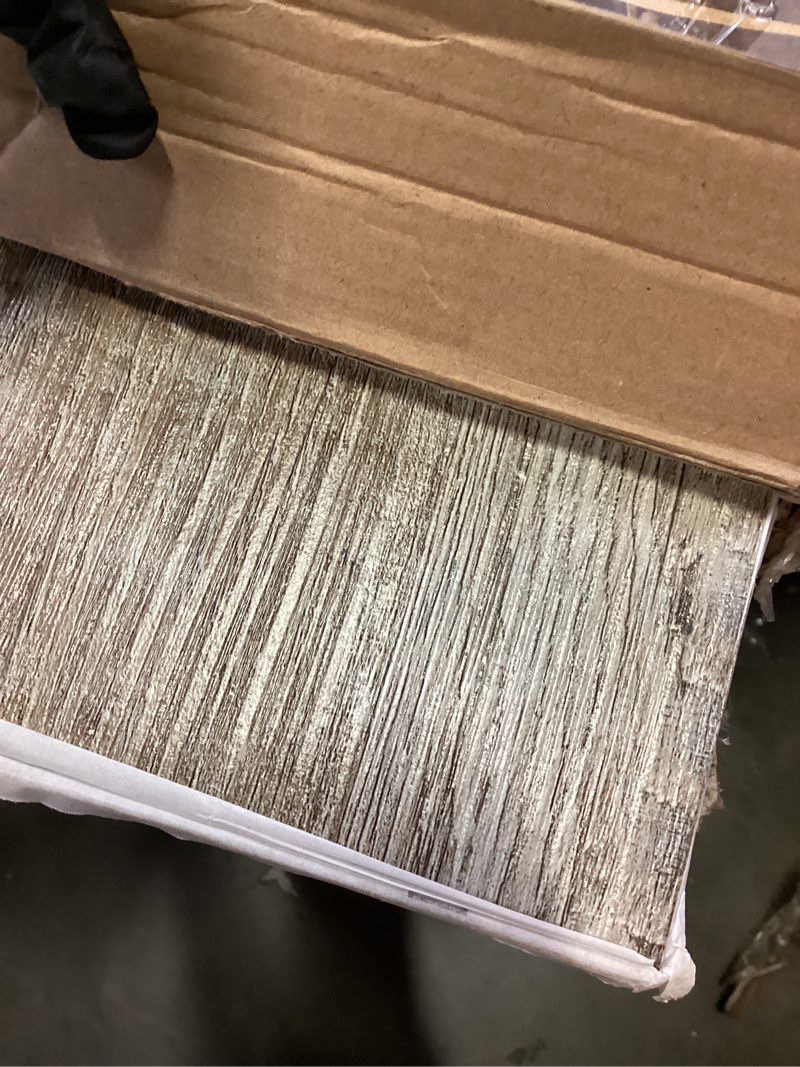 Condition photo showing New/Like New for art3d peel and stick floor tile vinyl wood plank 36-pack 54 sq.ft, old wood, rigid surface hard core easy diy self-adhesive flooring 36 x 6 x 0.1 inches old wood 36