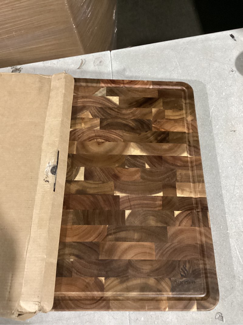 Condition photo showing Good Condition for Extra Large End Grain Cutting Board for Kitchen with Non-slip Feet, Acacia Wood Heavy Duty Checkered Cutting Board with Juice Groove & Handle Handcrafted Luxury Chopping Board for Meat, Vegetables 24"L x 18"W