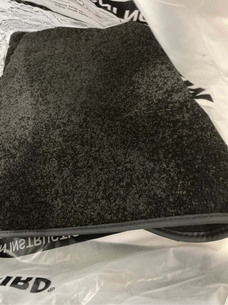 Condition photo showing Good Condition for WENNEBIRD Superior Carpet Floor Mats for 2015-2020 Tesla Model X 6 Seats (Not for 5 Seats & 7 Seats & Chrome Rails), 0.6-Inch Ultra-Thick, Noise-Reducing, All-Weather Waterproof Anti-Slip – 3-Pc Set 2015-2020 Model X 6 Seater 3pc