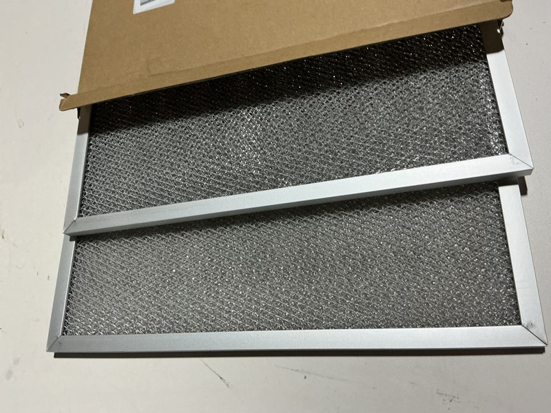 Condition photo showing Good Condition for VAINELY 2Pcs 50000293-004 Post Filters Compatible with Honey-well F300 F50F F300E F300A F58F Cleaner