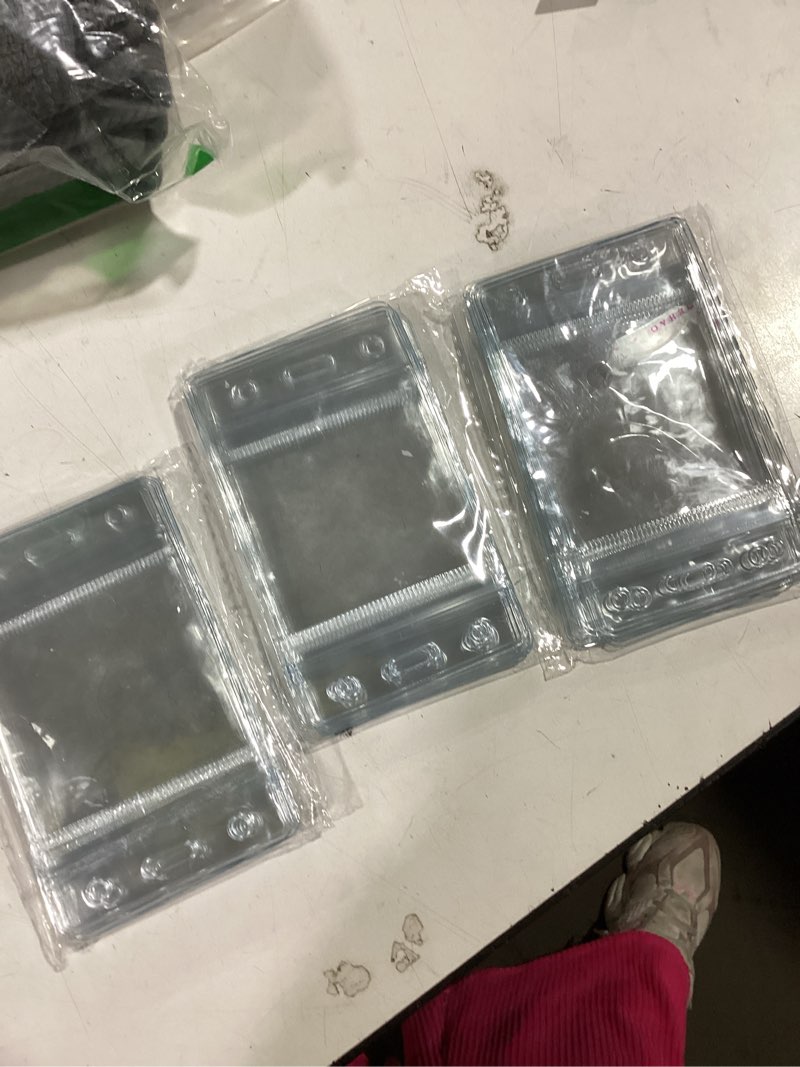 Condition photo showing Good Condition for chinco 30 pack self adhesive index card pockets with top open for loading ideal card holder for organizing and protecting your index cards crystal clear plastic(5 x 7 inches)
