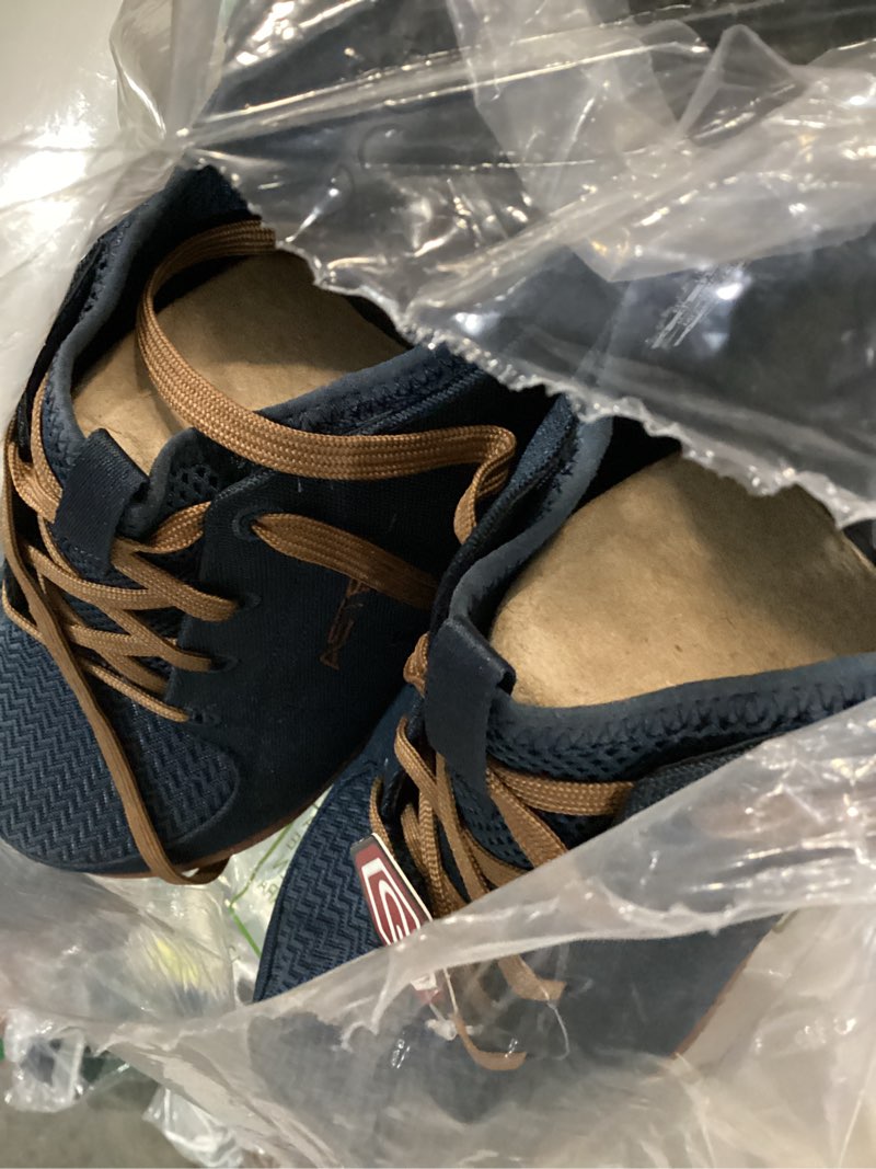 Condition photo showing New/Like New for size 11 astral men's loyak shoes - barefoot, quick-drying, minimalist sneaker for casual wear, water sports, travel, & hiking