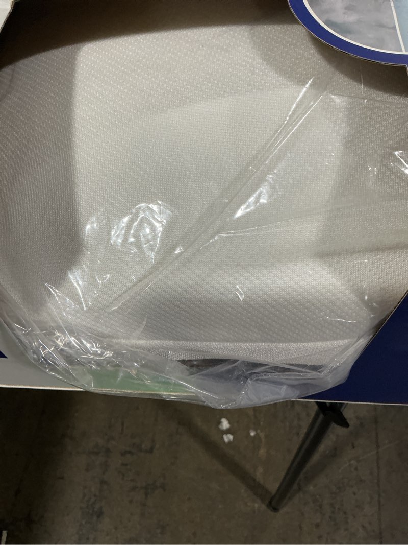 Condition photo showing New/Like New for the casper essential cooling hybrid pillow - standard