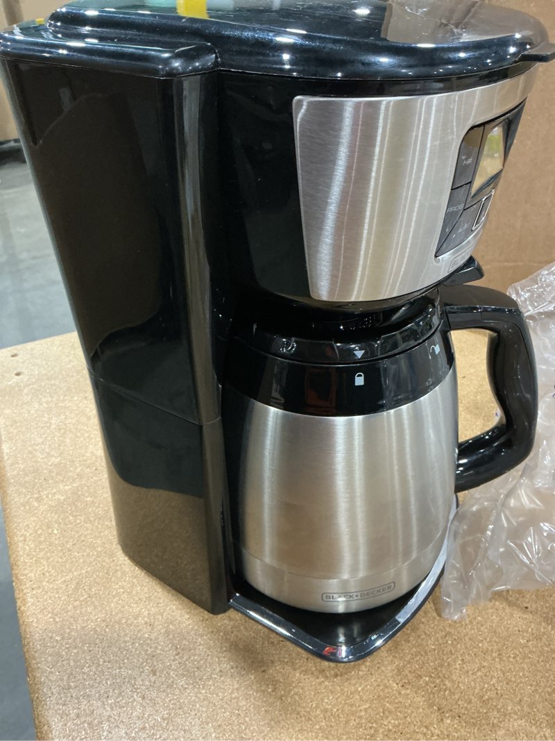 Condition photo showing New/Like New for amazon.com: black+decker 12-cup thermal coffeemaker, black/silver
