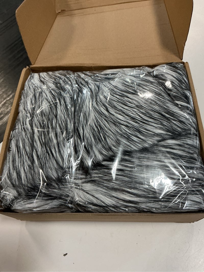 Condition photo showing New/Like New for futei black white decorative throw pillow covers 18x18 inch set of 2,soft faux raccoon fur textured cushion case,modern home luxurious decor for couch bed living room black white 18" x 18" (pack of 2)