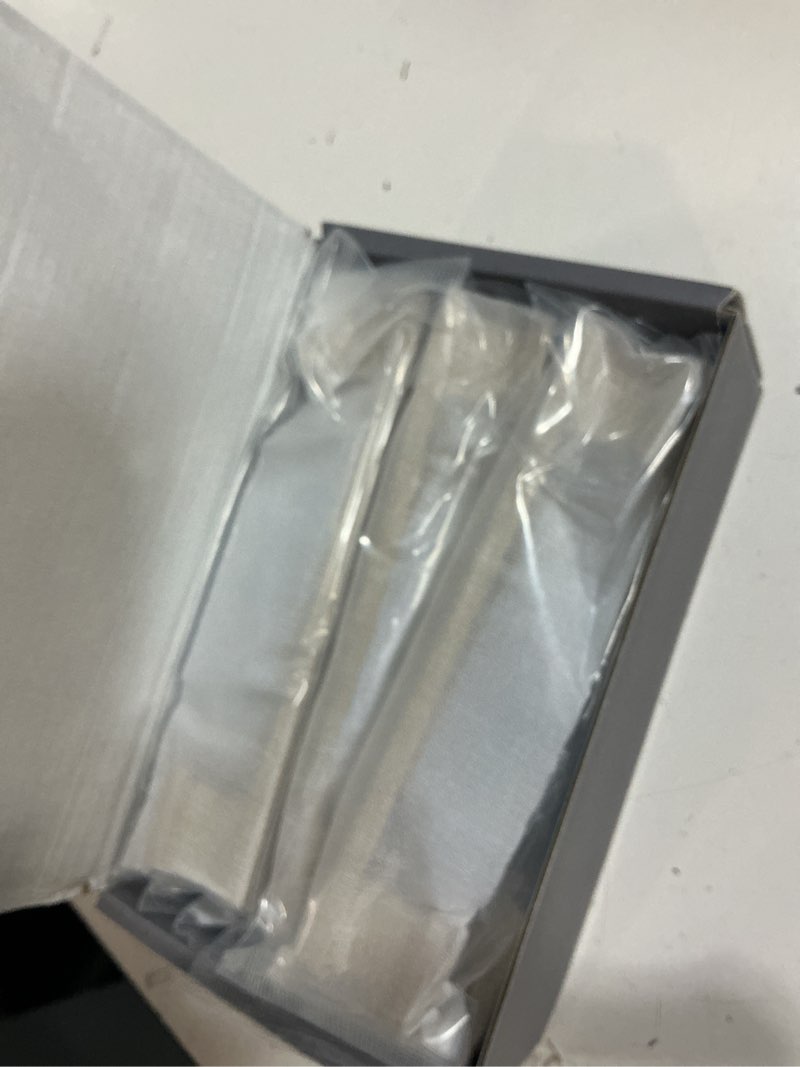 Condition photo showing New/Like New for amerdeco 10 pack brushed gold cabinet pulls 5 inch(128mm) hole center kitchen cabient hardware gold cabinet handles drawer pulls zh0013 5"/128mm hole center 10 pack brushed gold