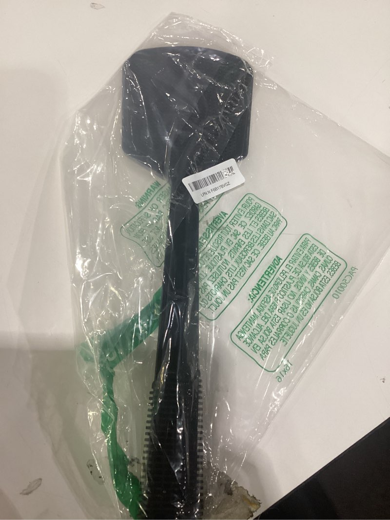 Condition photo showing Good Condition for fly swatter, indoor & outdoor, flexible thick handle, large durable swat head – pack of 4