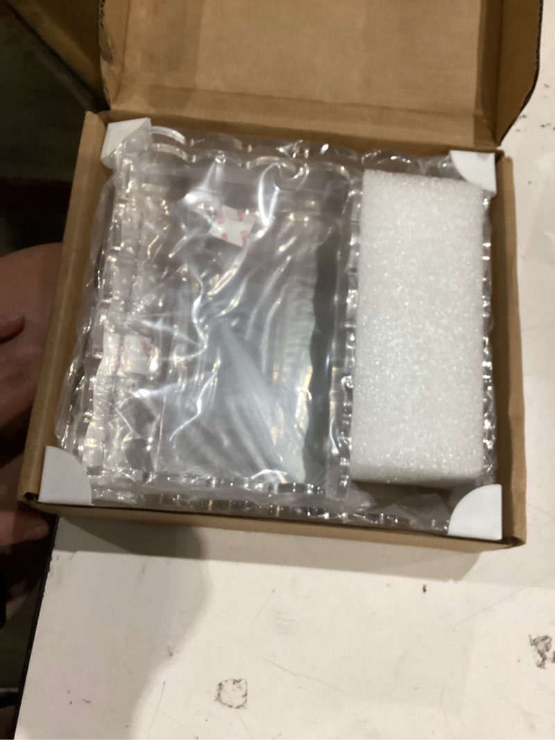 Condition photo showing New/Like New for scalloped acrylic tray 2 pack, clear acrylic decorative tray for vanity jewelry display, countertop organizer tray for perfume makeup, 7 x 5 inch 8 x 8 inch acrylic organizer for bathroom home decor clear-scalloped 2p