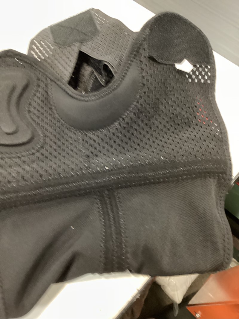 Condition photo showing Good Condition for changenow upgraded medical-grade knee brace for women and men,[ultra breathable & v-straps] knee support with side stabilizers,for meniscus tear,knee pain,arthritis,mcl,acl injuries-knee wrap(medium) black medium