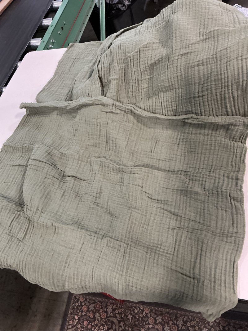 Condition photo showing Good Condition for quince organic cotton gauze sham set of 2/ olive/ standard
