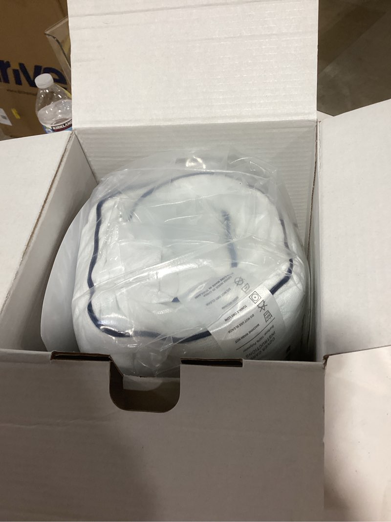 Condition photo showing Good Condition for WEEKENDER Gel King Size-1-Pack-Medium Plush Feel-Neck and Shoulder Support-Side, Stomach, and Back Sleepers-Home, Hotel, & Hospital Essentials-CertiPur Certified Memory Foam Pillow, Blue King 1 Pack