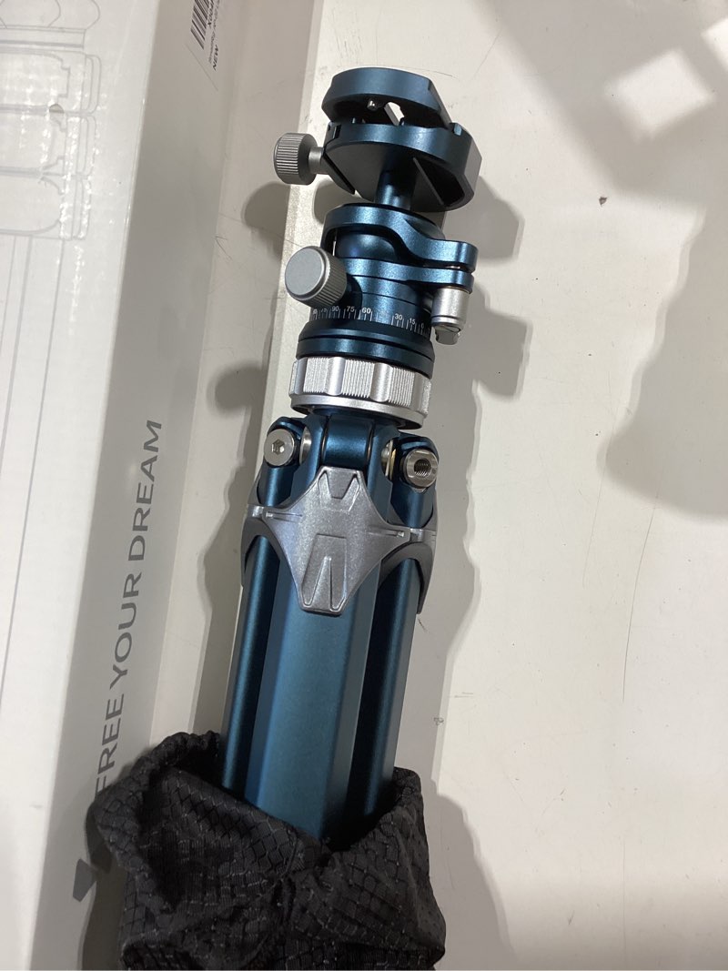 Condition photo showing Good Condition for SmallRig AP-02 Lightweight Travel Tripod, 63" Camera Tripod with Compact Unconventional Center Column, 360° Ball Head, QR Plate, Travel Bag, Load up to 17.6 lbs / 8 kg, for Most DSLR Cameras -4222