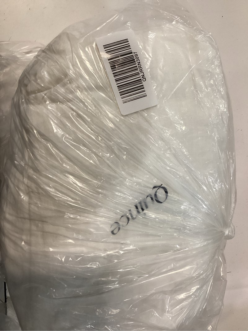 Condition photo showing New/Like New for european linen fitted sheet set, queen, white