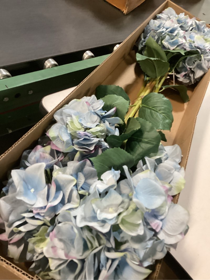 ( 8 pcs)20\" Hydrangea Bush - 7 Silk Flowers with Lifelike Leaves, Artificial Greenery, Perfect for Home, Office & Wedding Décor - Spring & Year-Round Accent, Floral Home by Artificial Flowers
