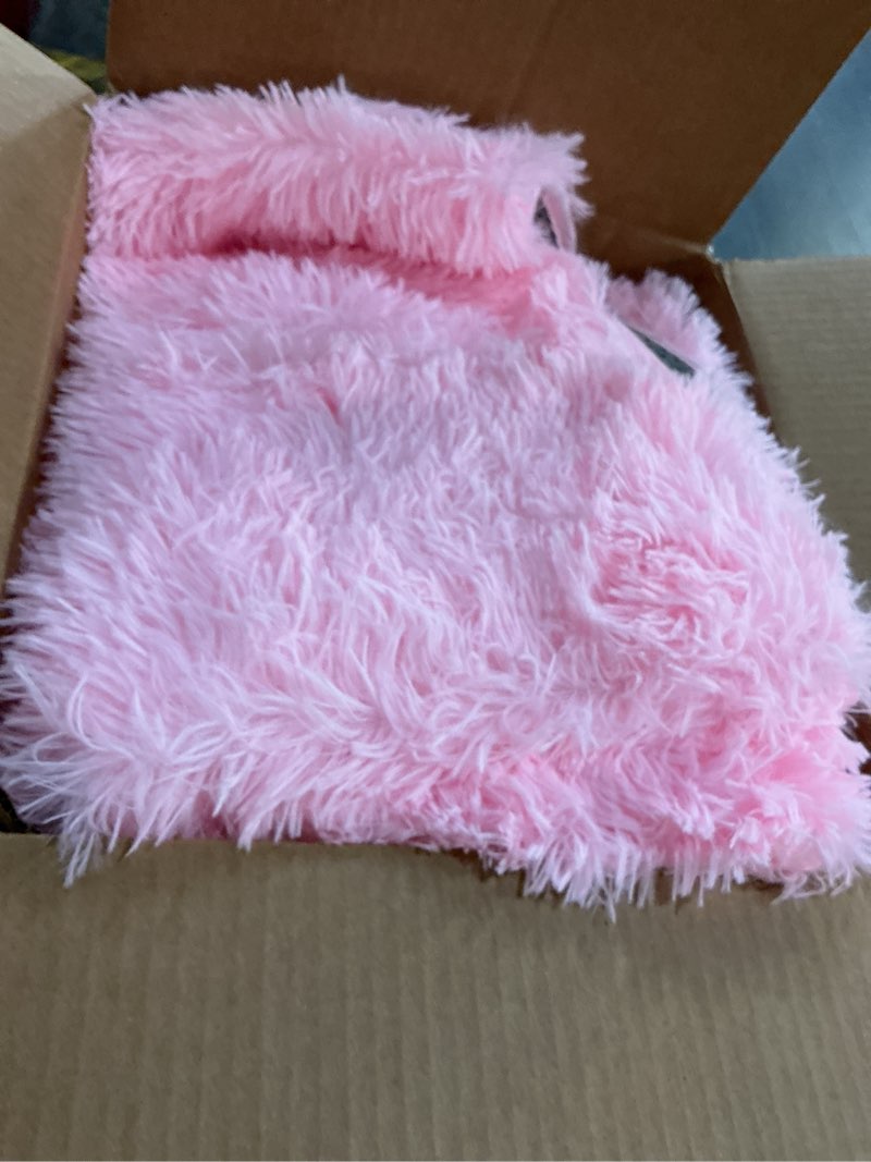 Condition photo showing Good Condition for Rezutan Ultra Soft Pink Rugs for Bedroom 6x9 Feet, Fluffy Shag Area Rugs for Living Room, Large Comfy Furry for Girls Kids Baby Room Decor Teenage Pastel Princess Rug, Non Slip Nursery Classroom Pink 6' x 9' (Rectangular)