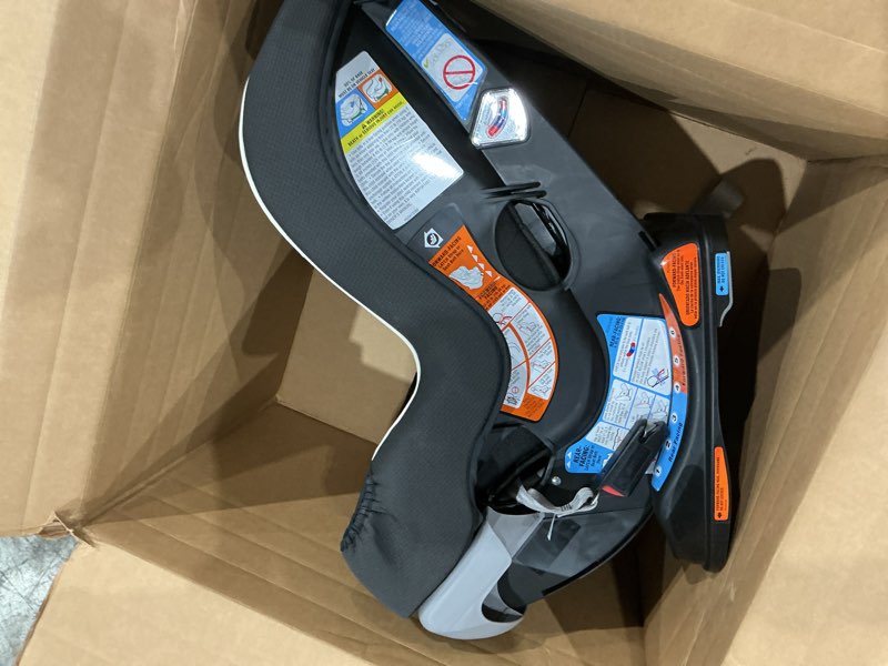 Condition photo showing Good Condition for graco® extend2fit convertible car seat, spire, safe and comfortable ride designed for growing children no style name spire