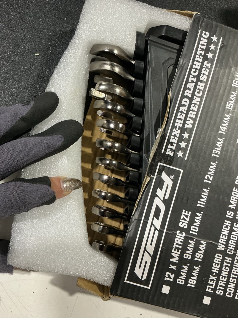 Condition photo showing Good Condition for sedy premium 12-piece metric flex-head ratchet wrenches set 8-19mm with magnetic organizer, cr-v steel ratcheting wrench set with 72 teeth 180° flex head, ratchet combination wrench set for repair 12-piece flex-head (metric)