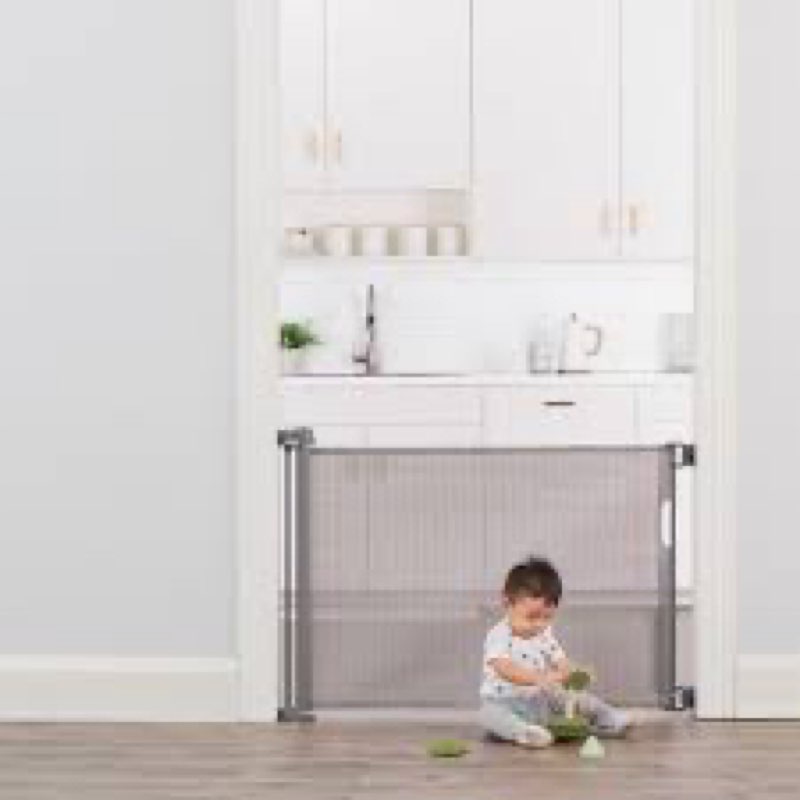 Assorted item retractable baby gates 4 pack 